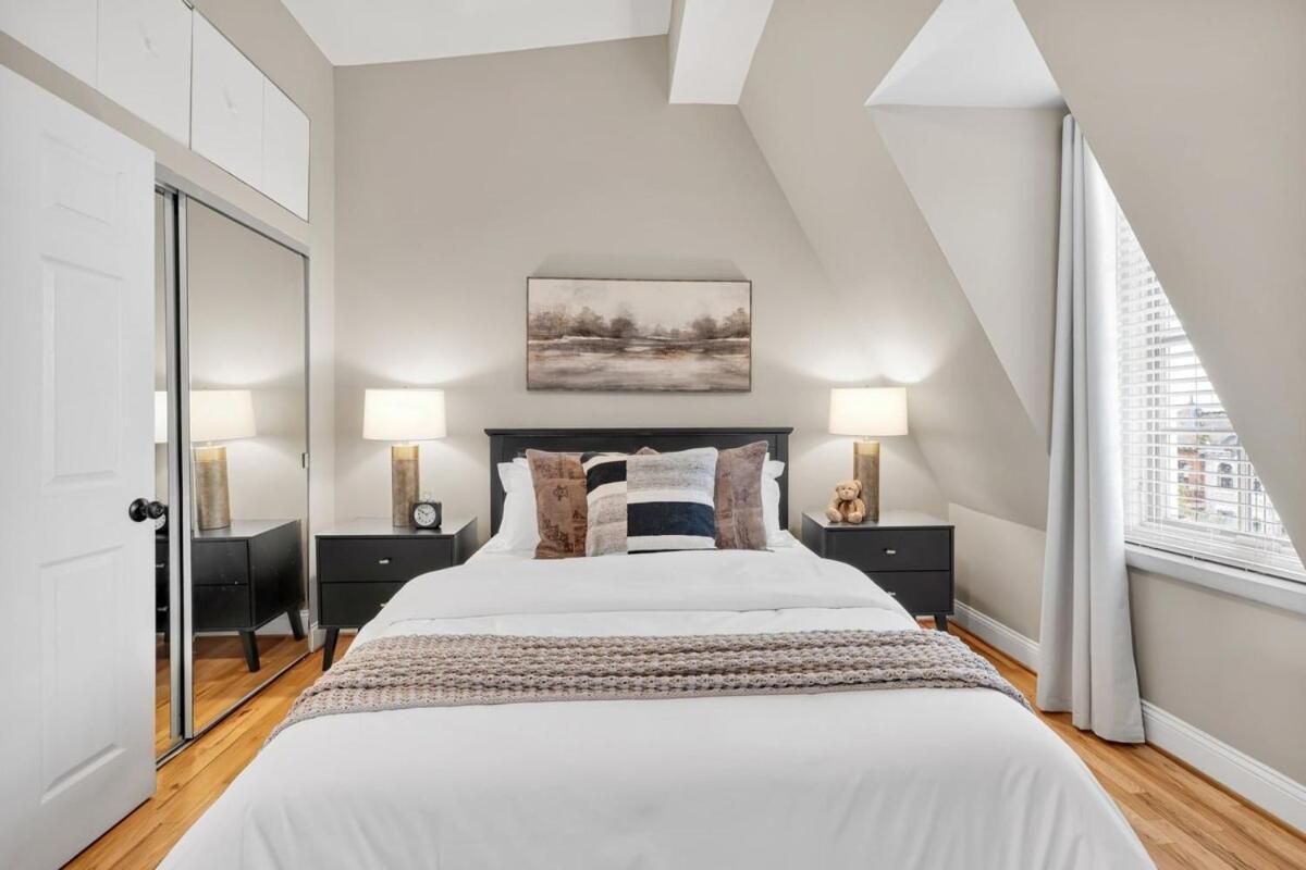 Luxury 4-br With Free Parking In Heart Of Dc - Steps To Metro *