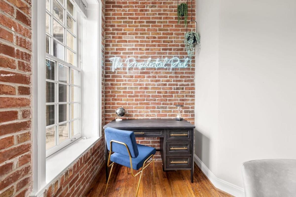 Luxury 4-br With Free Parking In Heart Of Dc - Steps To Metro Washington