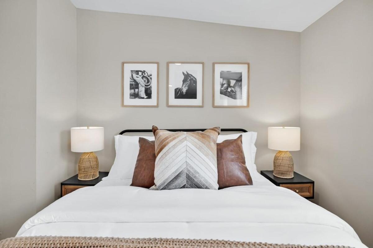 Apartment Luxury 4-br With Free Parking In Heart Of Dc - Steps To Metro