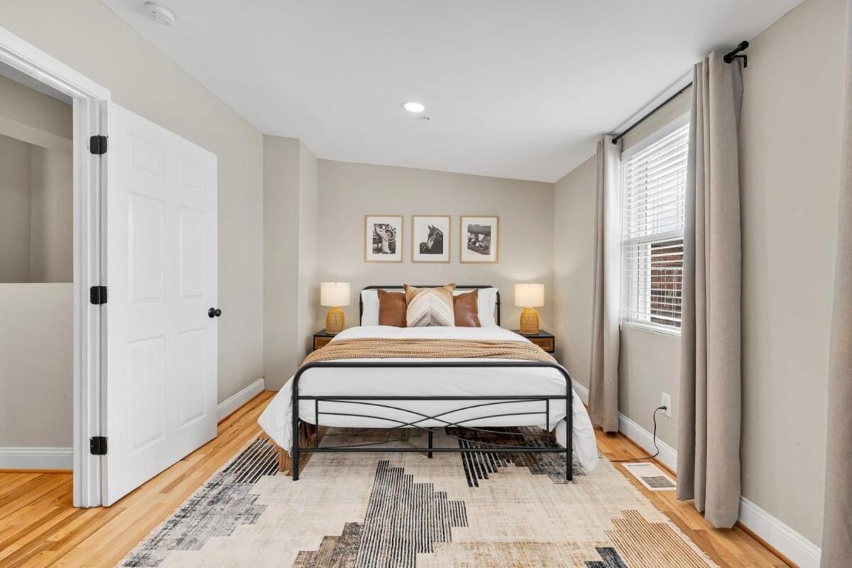 Luxury 4-br With Free Parking In Heart Of Dc - Steps To Metro